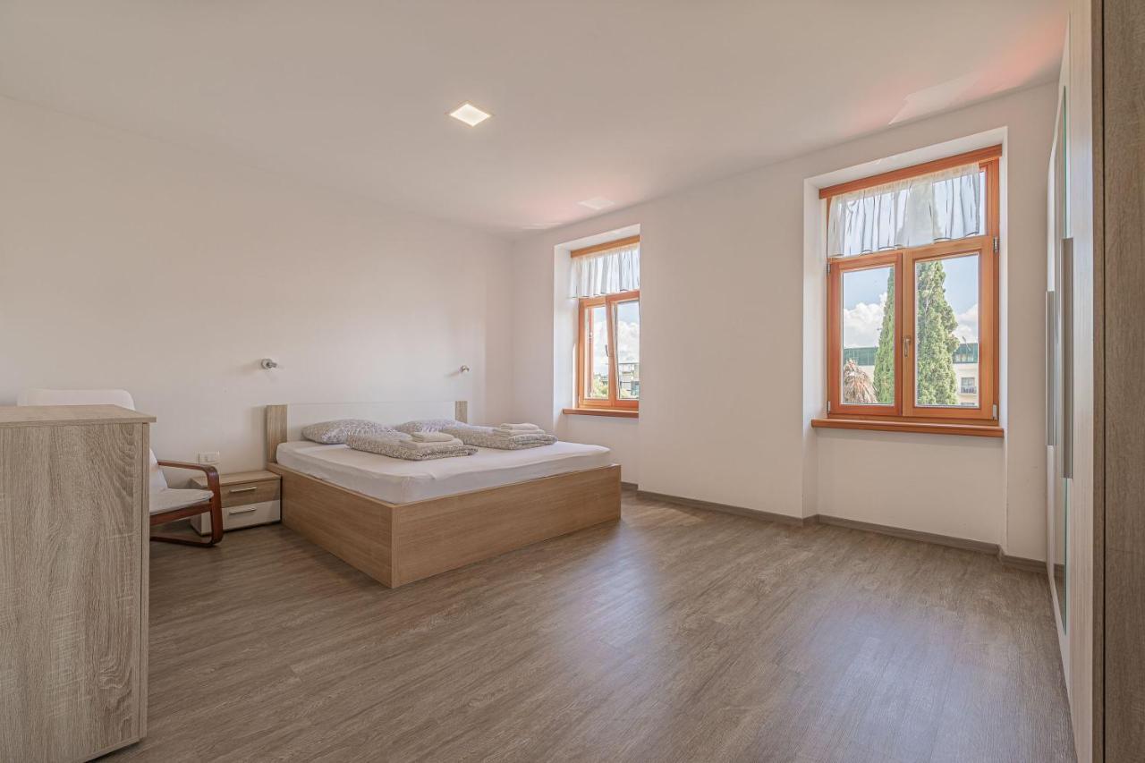 Villa Roma Portorose Экстерьер фото